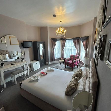 The Lyndhurst Guest House Great Yarmouth Zewnętrze zdjęcie